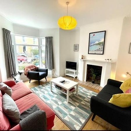 *Family Home In Mumbles. Close To The Beach* المظهر الخارجي الصورة