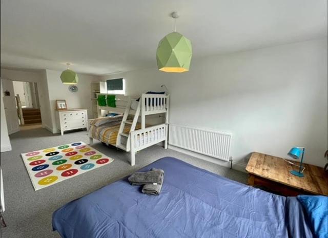 *Family Home In Mumbles. Close To The Beach* المظهر الخارجي الصورة